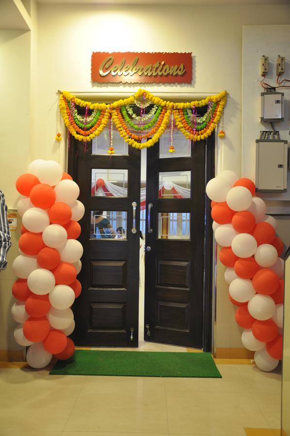 Vitthal Inn Pandharpur Zewnętrze zdjęcie