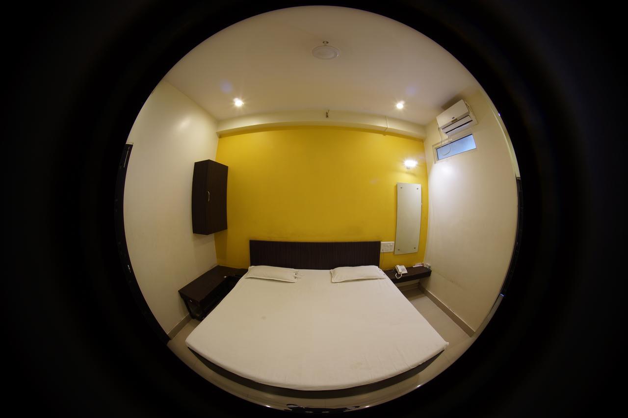 Vitthal Inn Pandharpur Zewnętrze zdjęcie